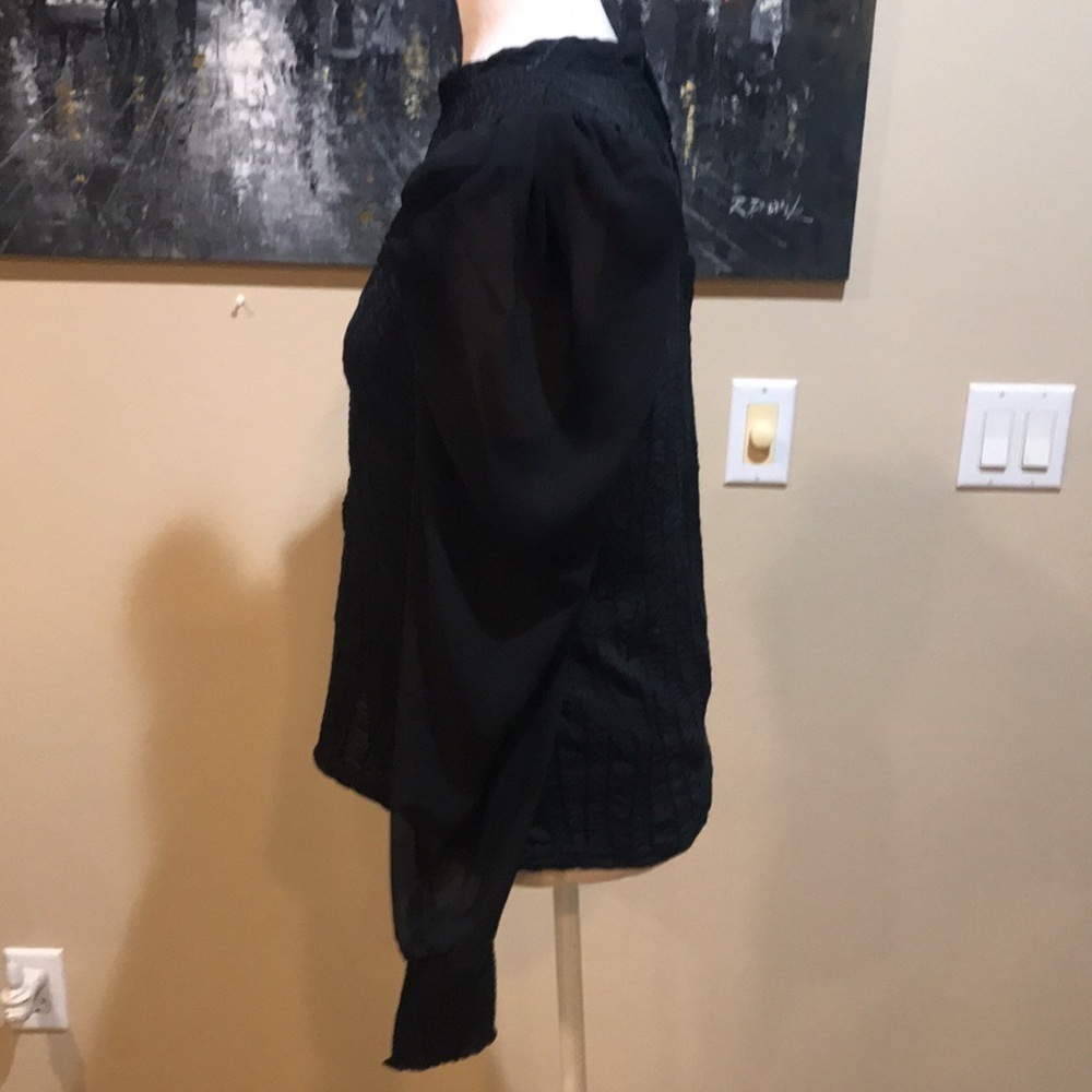 Nicole Miller Mock Neck Sheer Puffed Long Sleeved Blouse w/Snap Closure-Sz L - Picture 3 of 11